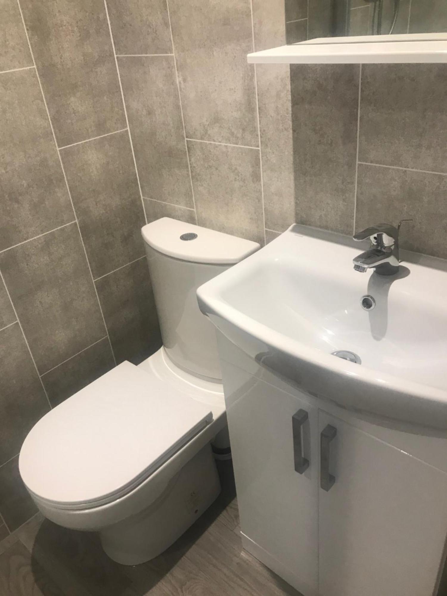 Habitación Doble Deluxe con ducha