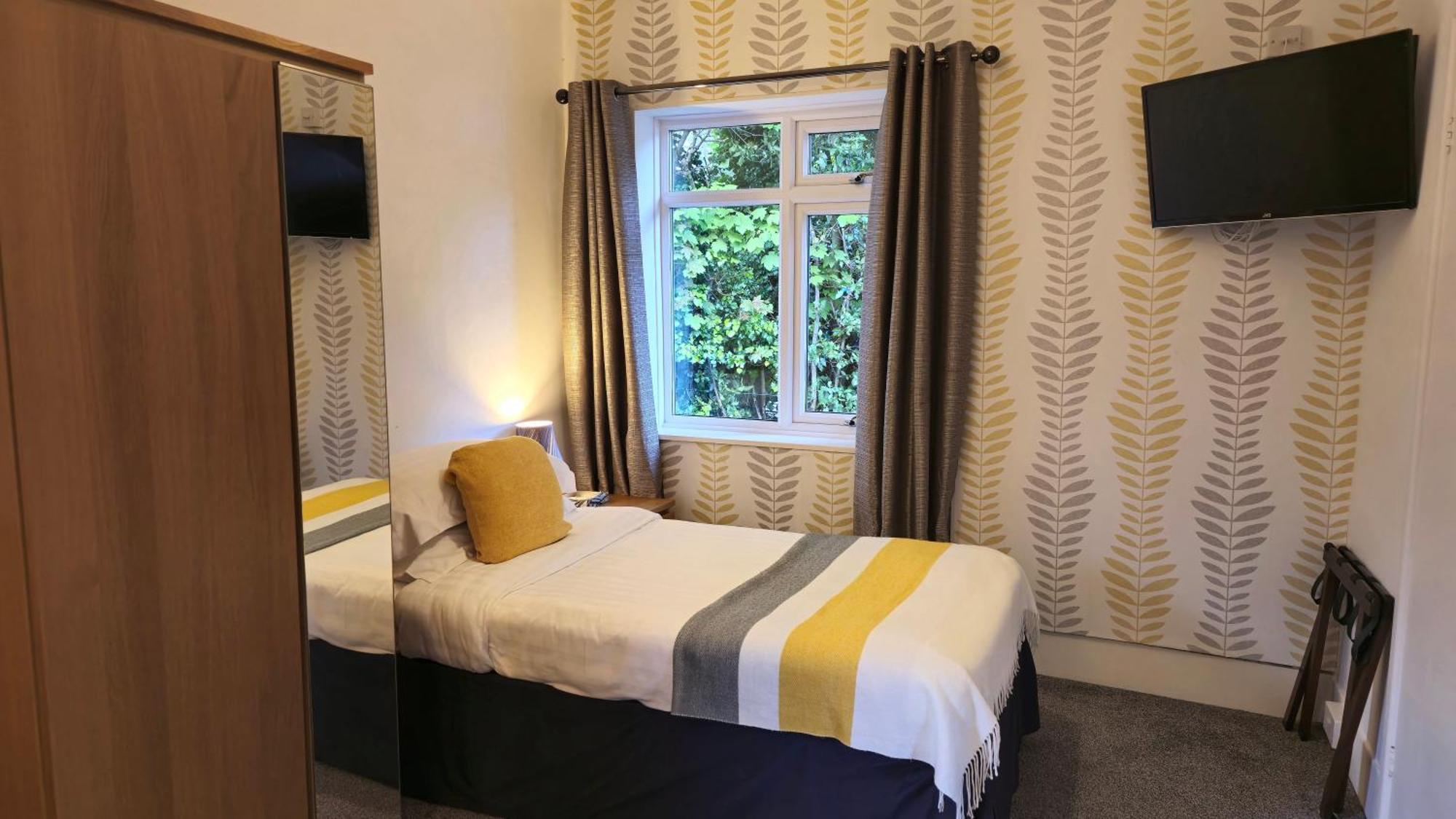 Triple Room,1156856121:JPEG